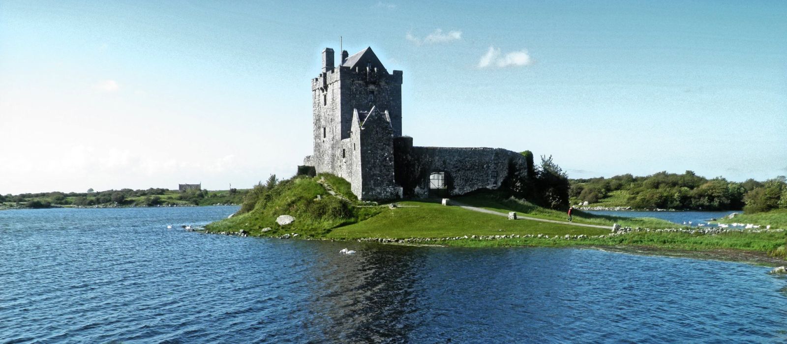 Make your own tour of Connacht with Discover Ireland Tours Destination Management Company
